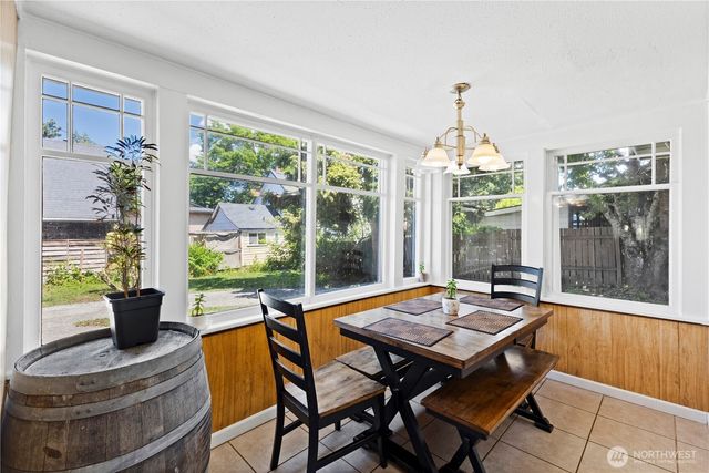 707 York Street, Bellingham, WA 98225