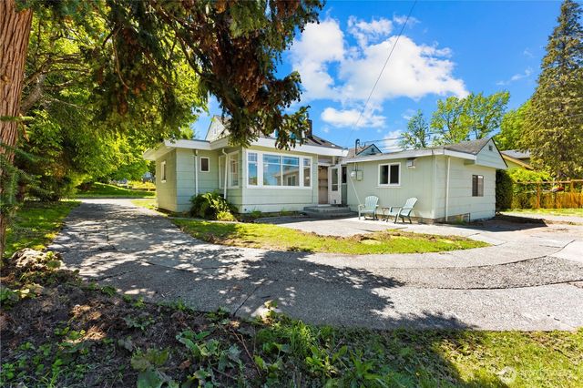 707 York Street, Bellingham, WA 98225