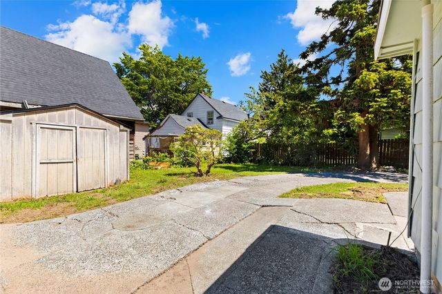 707 York Street, Bellingham, WA 98225