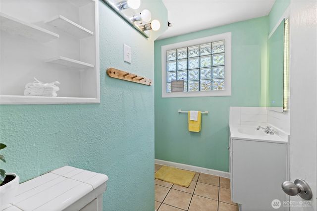 707 York Street, Bellingham, WA 98225