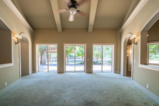 7610 W 45th St N, Maize, KS 67101