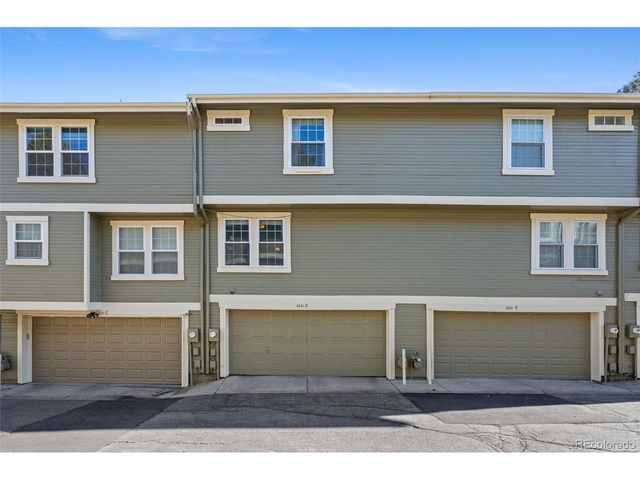 2061 S Helena St D, Aurora, CO 80013