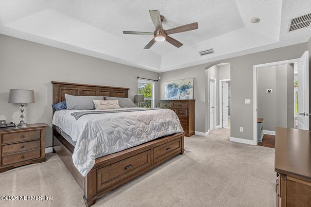 676 MARTIN LAKES Drive E, Jacksonville, FL 32220
