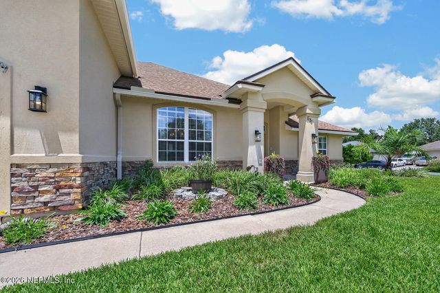 676 MARTIN LAKES Drive E, Jacksonville, FL 32220