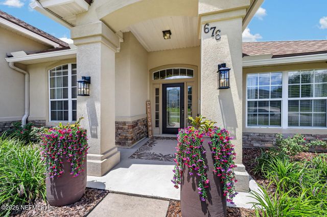 676 MARTIN LAKES Drive E, Jacksonville, FL 32220