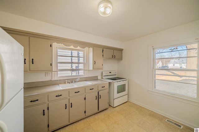 2507 Ohio St, Paducah, KY 42003