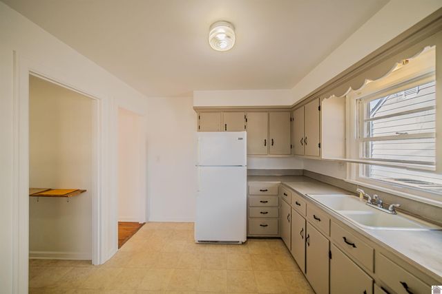 2507 Ohio St, Paducah, KY 42003