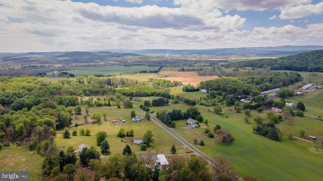 2220 PINEWOODS RD, Quicksburg, VA 22847