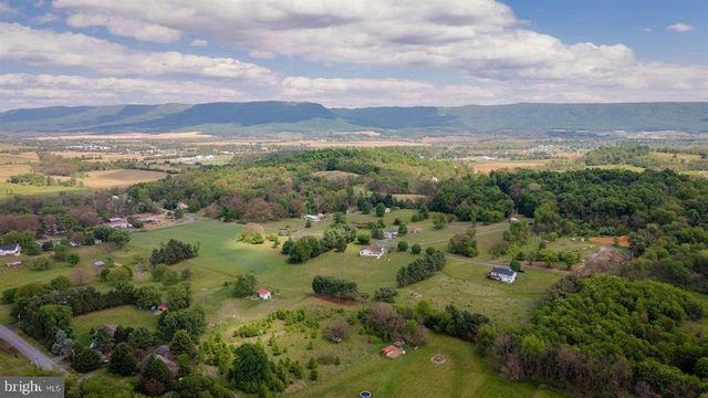 2220 PINEWOODS RD, Quicksburg, VA 22847