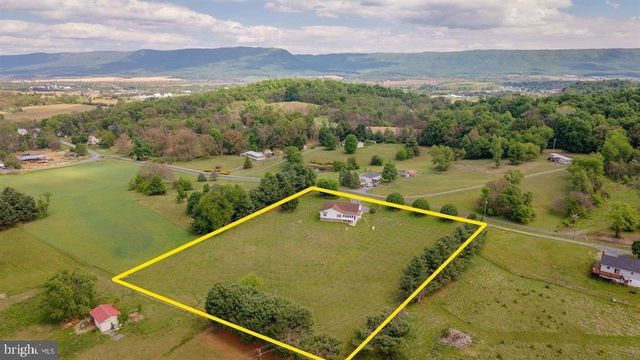 2220 PINEWOODS RD, Quicksburg, VA 22847