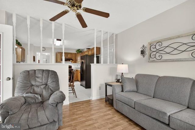 2220 PINEWOODS RD, Quicksburg, VA 22847