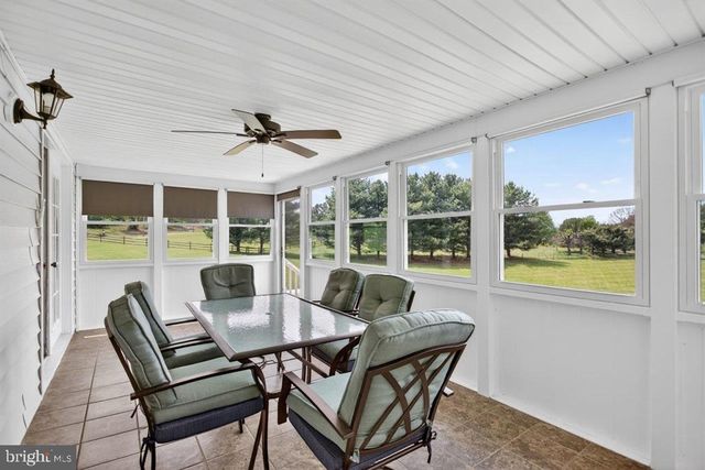 2220 PINEWOODS RD, Quicksburg, VA 22847