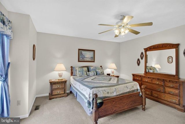 2220 PINEWOODS RD, Quicksburg, VA 22847