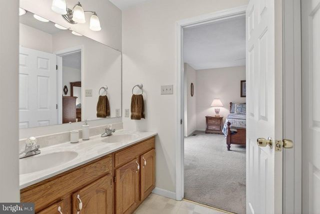 2220 PINEWOODS RD, Quicksburg, VA 22847