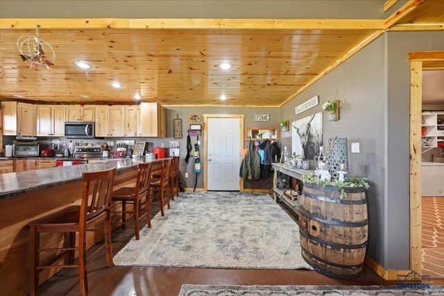 12565 BIGHORN RD, Whitewood, SD 57793