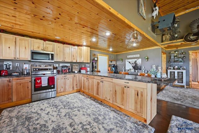 12565 BIGHORN RD, Whitewood, SD 57793