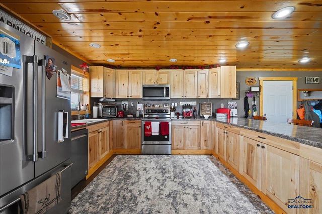12565 BIGHORN RD, Whitewood, SD 57793