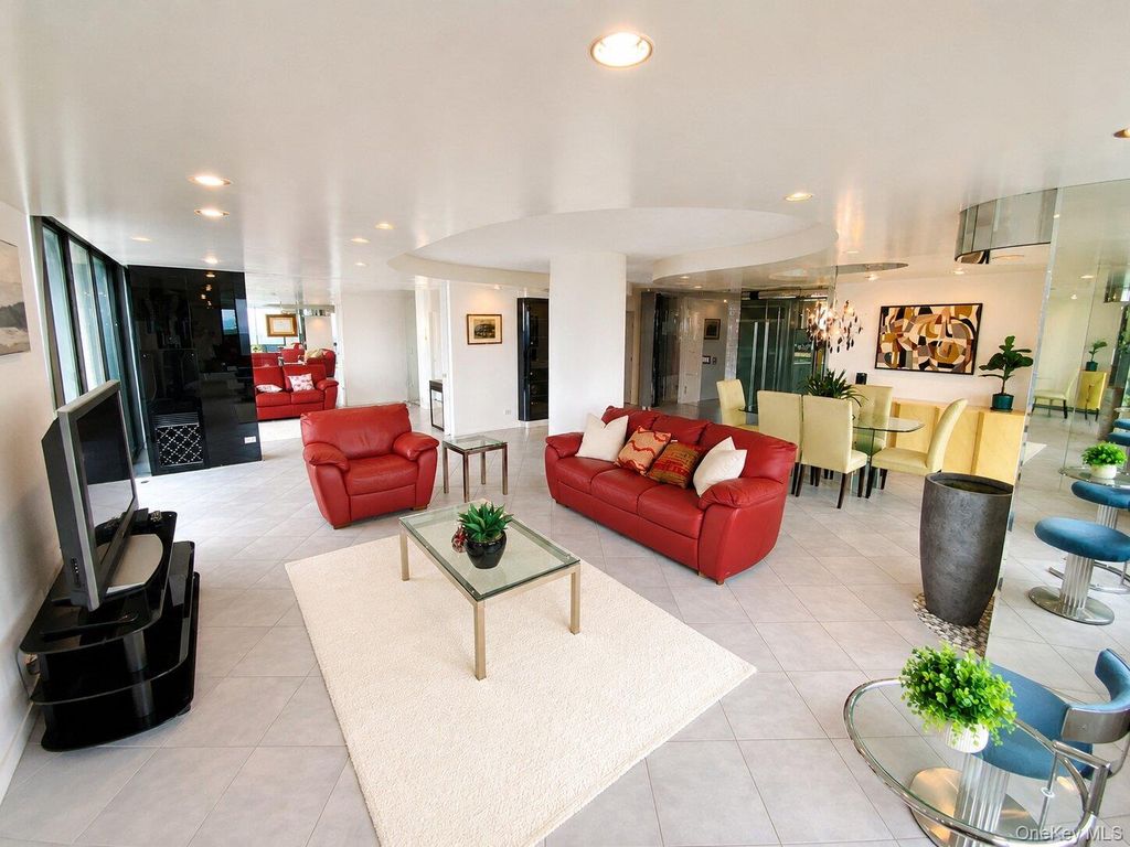 26910 Grand Central Parkway 30N, Floral Park, NY 11005 — photo 3