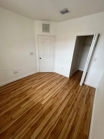 1420 NE 33rd Ave 201-15, Homestead, FL 33033