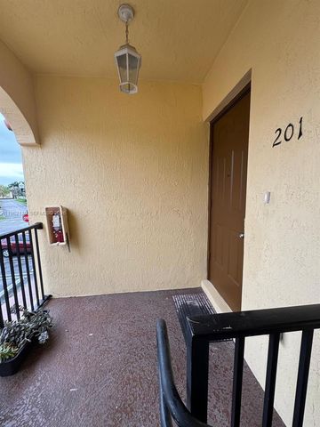 1420 NE 33rd Ave 201-15, Homestead, FL 33033
