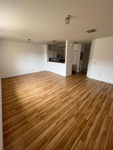 1420 NE 33rd Ave 201-15, Homestead, FL 33033