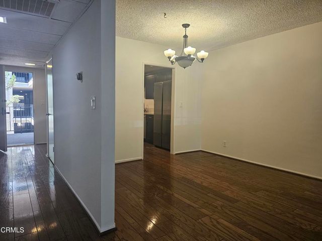 1401 Valley View 234, Glendale, CA 91202
