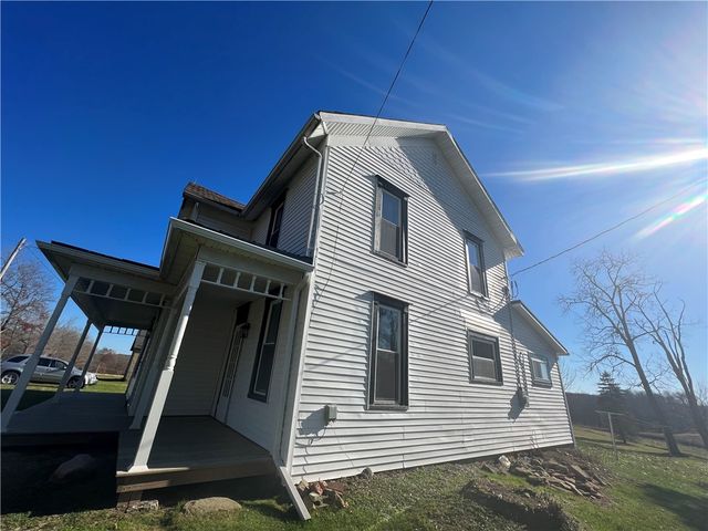 133 Weston Road, Barkeyville, PA 16127