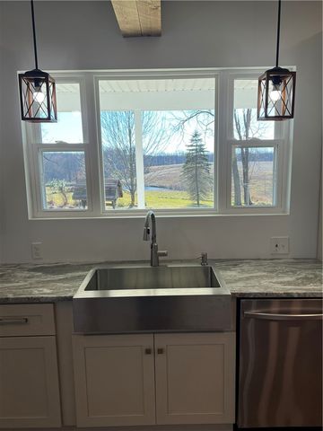 133 Weston Road, Barkeyville, PA 16127