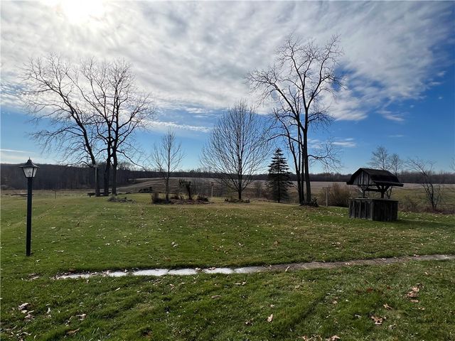 133 Weston Road, Barkeyville, PA 16127