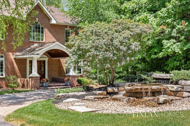 8210 Powderhorn Trail SE, Caledonia, MI 49316