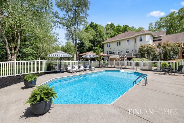 8210 Powderhorn Trail SE, Caledonia, MI 49316