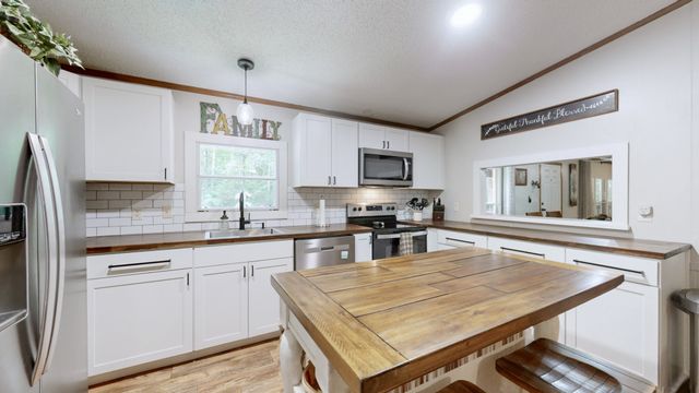 3398 Poplar Hill Rd, Watertown, TN 37184