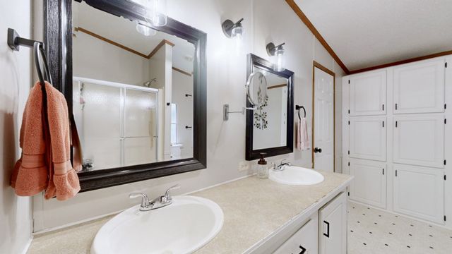 3398 Poplar Hill Rd, Watertown, TN 37184