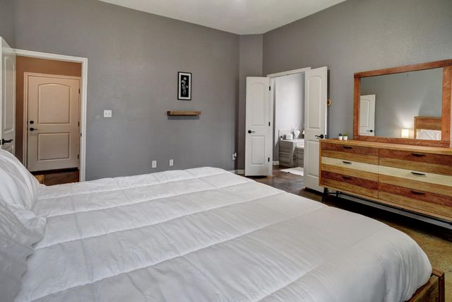 172 Waipahoehoe DR, Bastrop, TX 78602