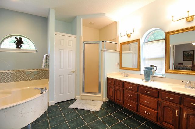 2550 N REID-HOOKER RD, Eads, TN 38028