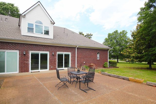 2550 N REID-HOOKER RD, Eads, TN 38028