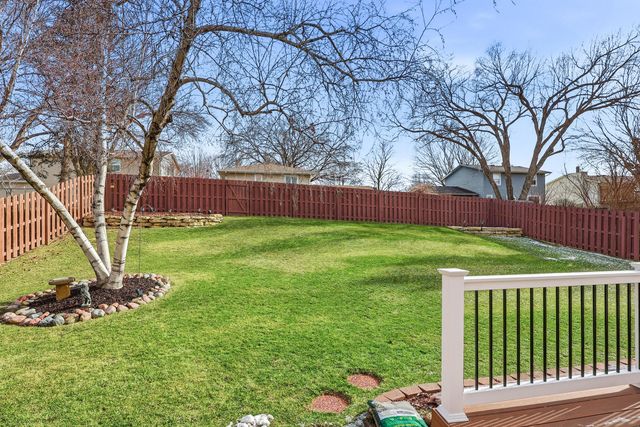 4391 Winston Place, Bettendorf, IA 52722