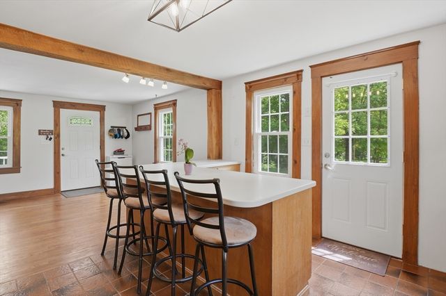 55 Century Farm Road, Sutton, MA 01590