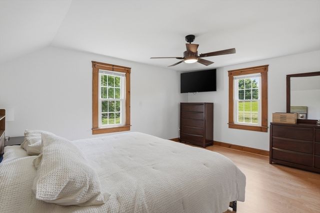 55 Century Farm Road, Sutton, MA 01590