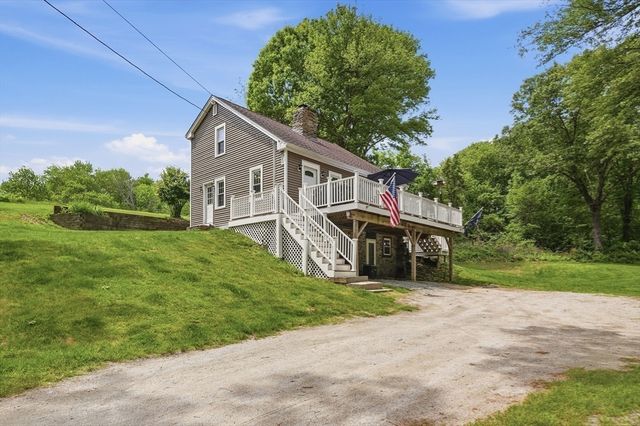 55 Century Farm Road, Sutton, MA 01590