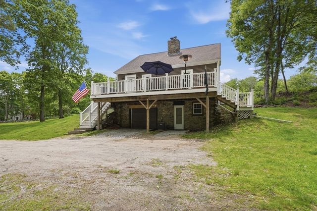 55 Century Farm Road, Sutton, MA 01590