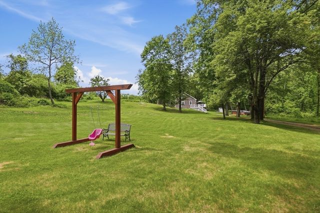55 Century Farm Road, Sutton, MA 01590