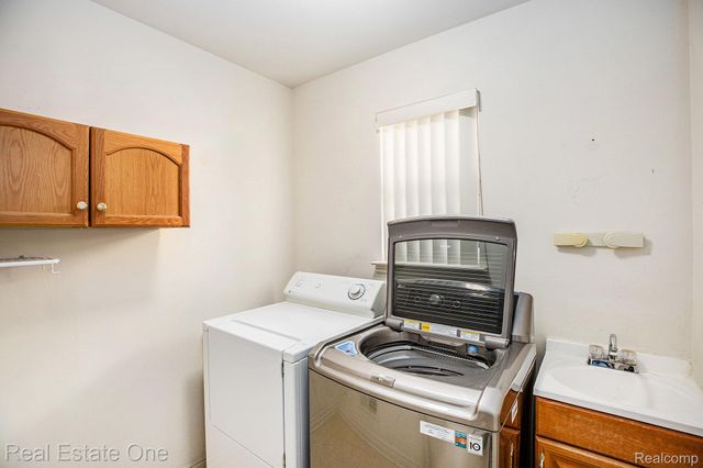 4378 Gardenia Drive, Sterling Heights, MI 48314