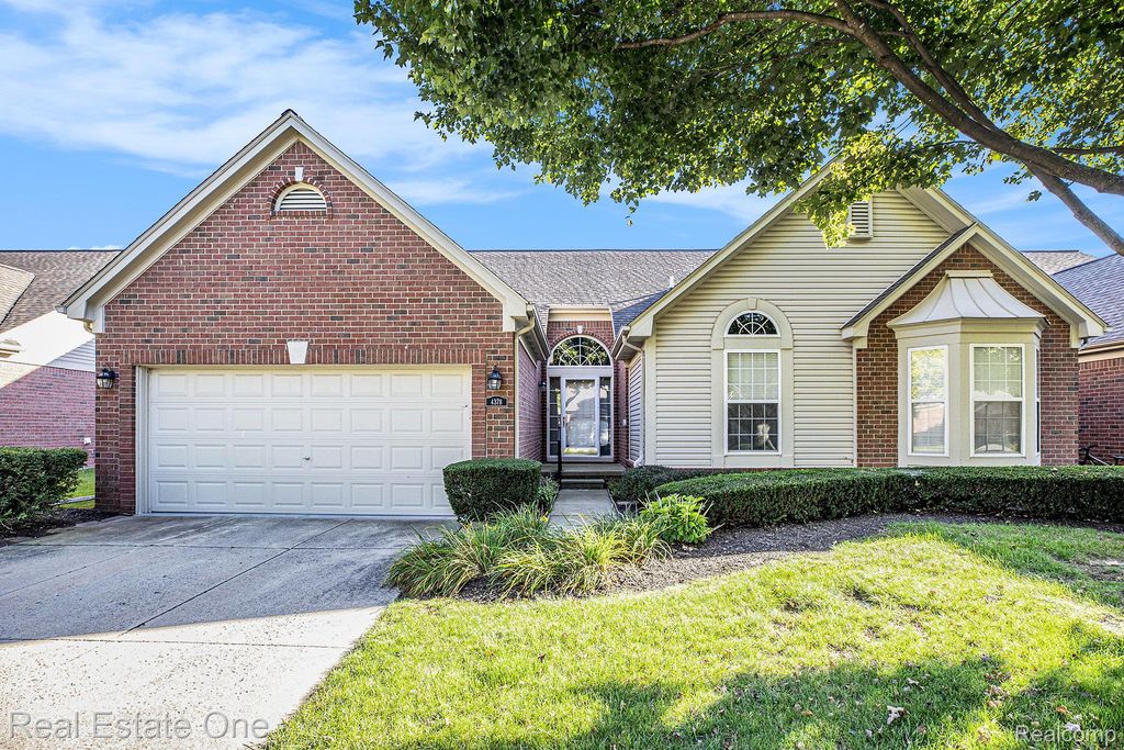 4378 Gardenia Drive, Sterling Heights, MI 48314
