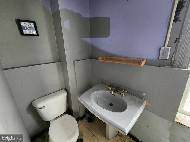 526 N CHESTER ST, Baltimore, MD 21205