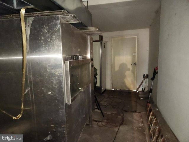 526 N CHESTER ST, Baltimore, MD 21205