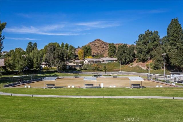 19124 Avenue Of The Oaks A, Newhall, CA 91321