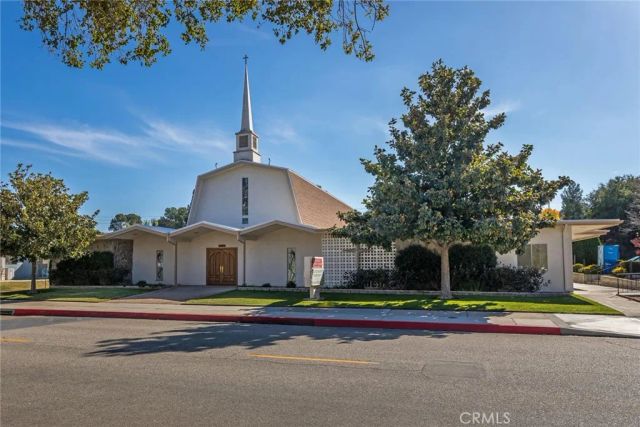 19124 Avenue Of The Oaks A, Newhall, CA 91321