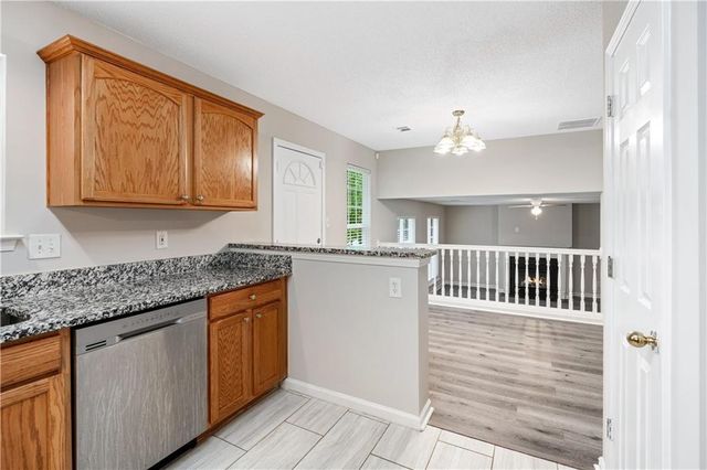 5849 Amerson Lane, Ellenwood, GA 30294