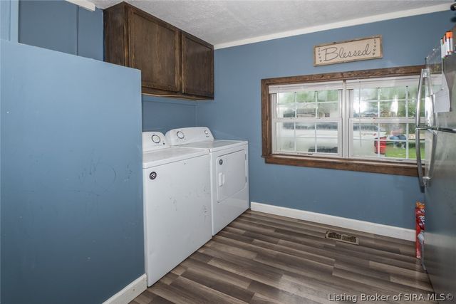 117 Cherry Street, Henryville, IN 47126